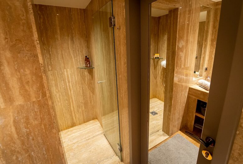 Exclusive design Villa in the outskirts of Brussels - Braine l'Alleud, Belgium