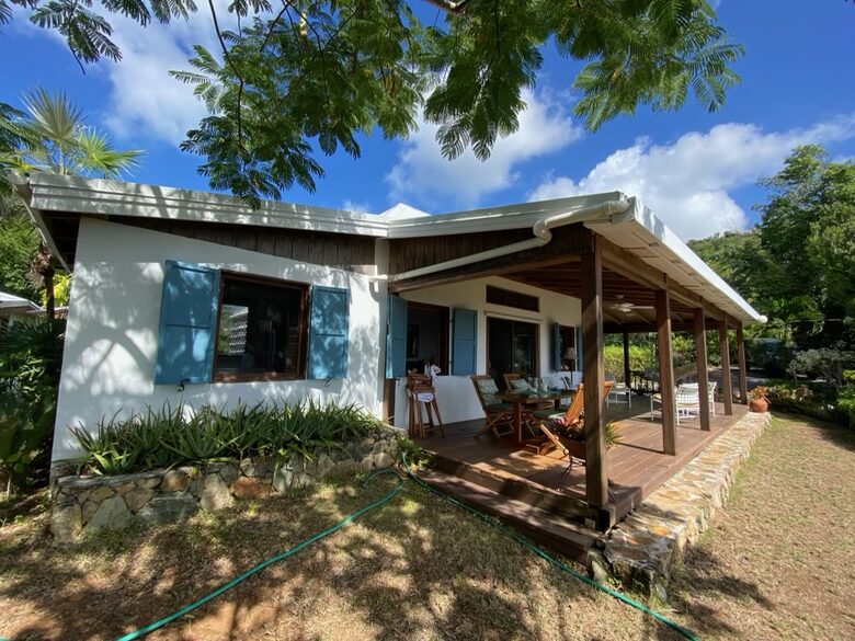 Home Exchange in St. John, USVI, outdoor living and lounge