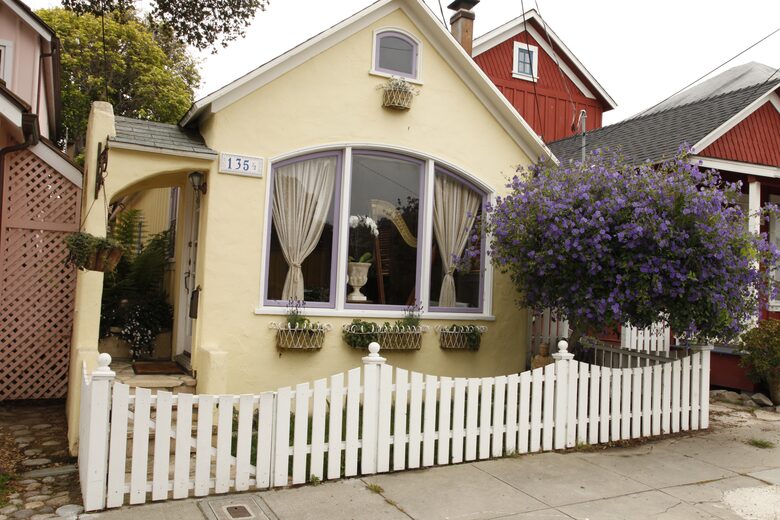 Storybook Cottage at Lover's Point - Pacific Grove, California