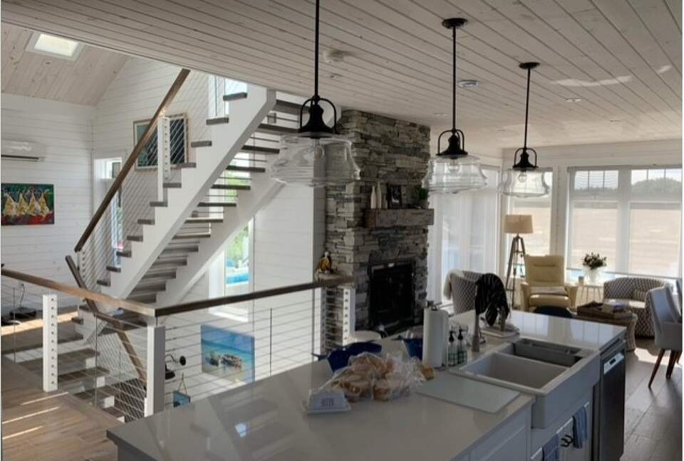 Stunning Newfoundland Seaside Retreat - Conception Bay South, Canada