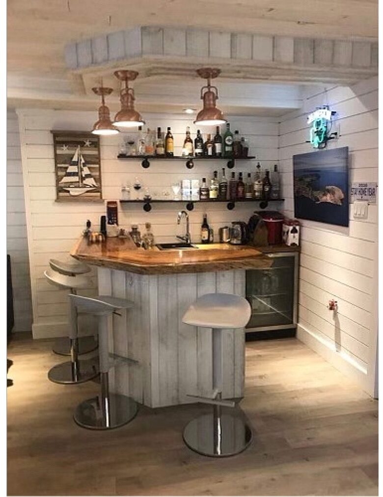 Stunning Newfoundland Seaside Retreat - Conception Bay South, Canada