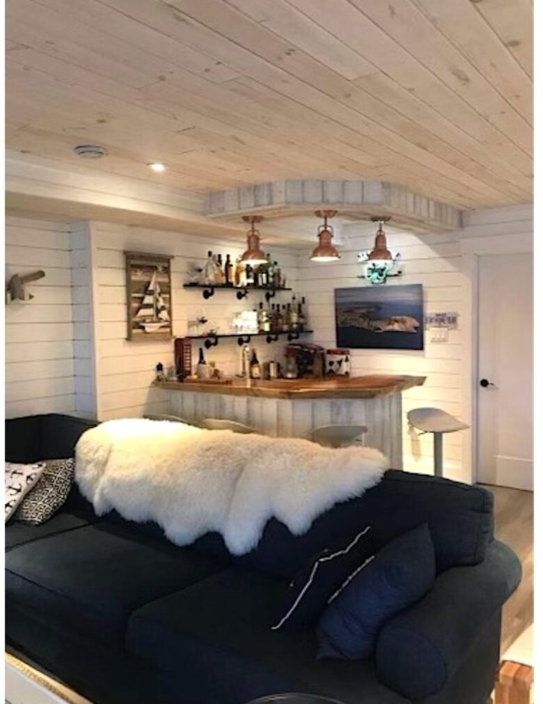 Stunning Newfoundland Seaside Retreat - Conception Bay South, Canada