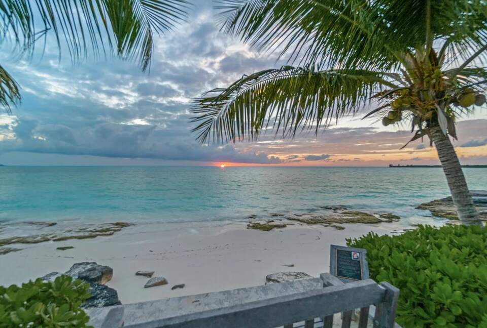 Cape Santa Maria 2 Bedroom Beachfront Villa - Galliot Cay, Bahamas