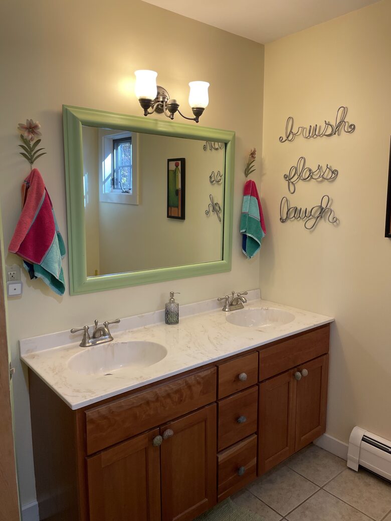 The Lakehouse - New Hampton, New Hampshire