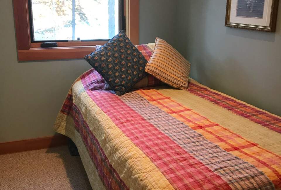 The Lakehouse - New Hampton, New Hampshire