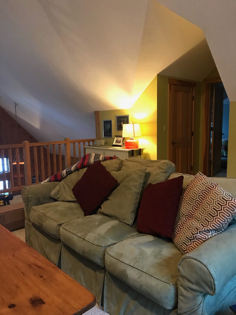 The Lakehouse - New Hampton, New Hampshire