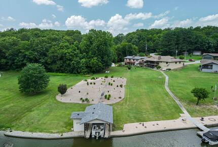 Home Exchange in Bella Vista, AR, lake front adventure land