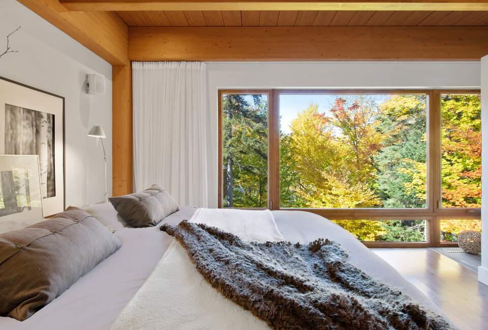 Lakefront Designer Home - St-Donat, Canada