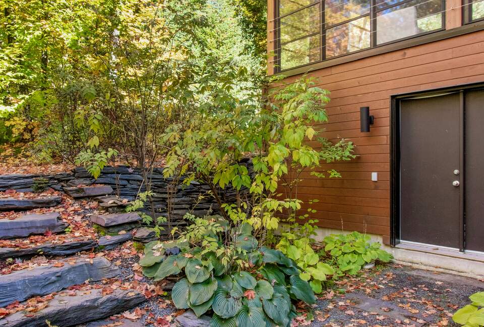 Lakefront Designer Home - St-Donat, Canada