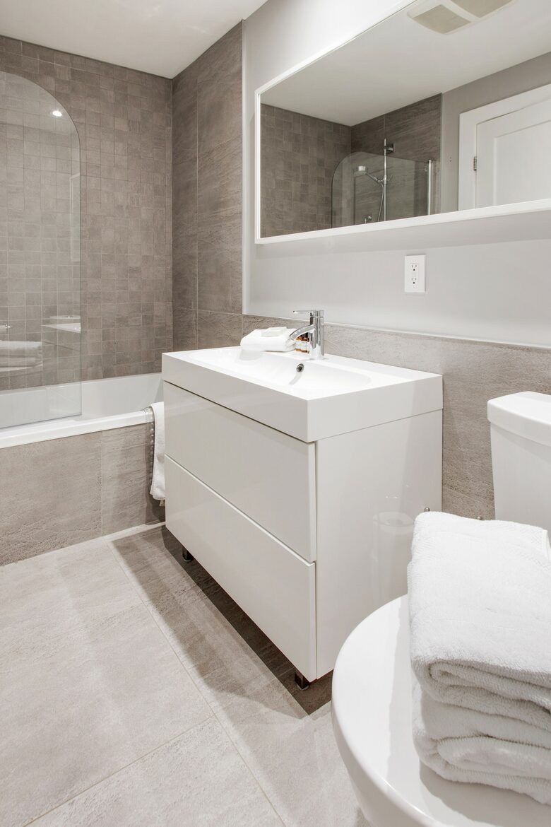 Lakefront Designer Home - St-Donat, Canada