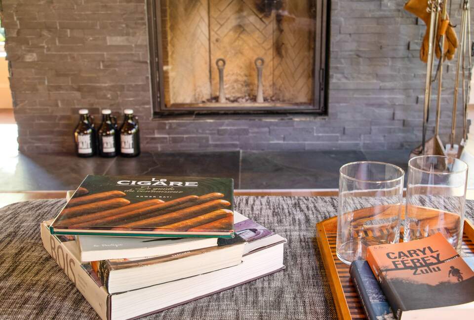 Lakefront Designer Home - St-Donat, Canada