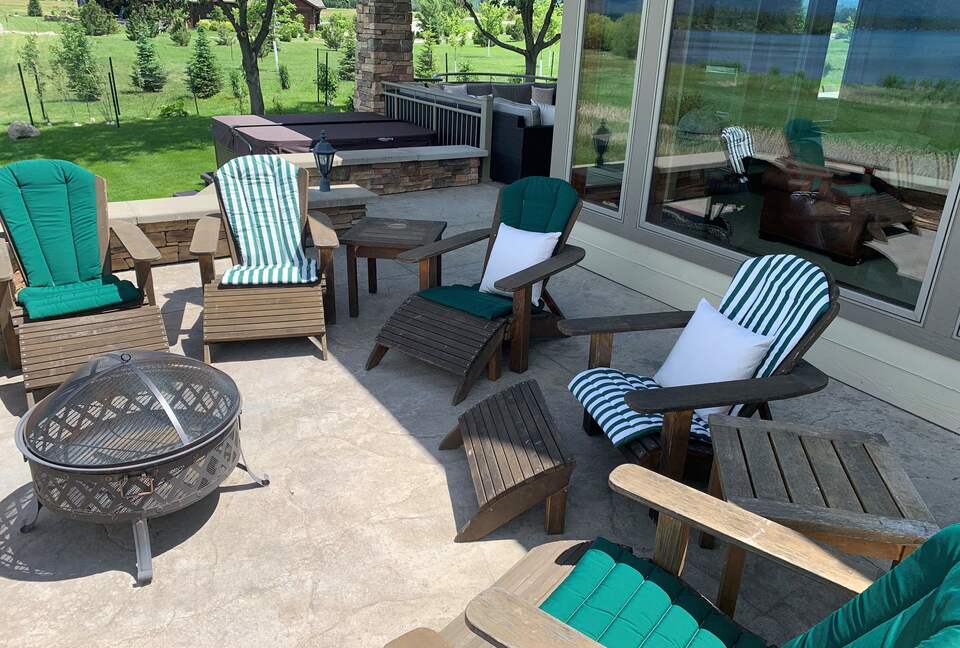 Home Exchange in Polson, Montana fire-pit with lounge seating