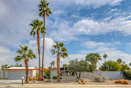 Home Exchange in Palm Springs, CA, palm tree desert