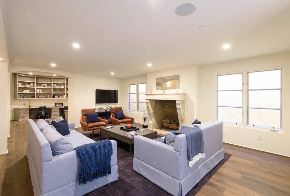 Home Exchange in Santa Monica, CA, second living space
