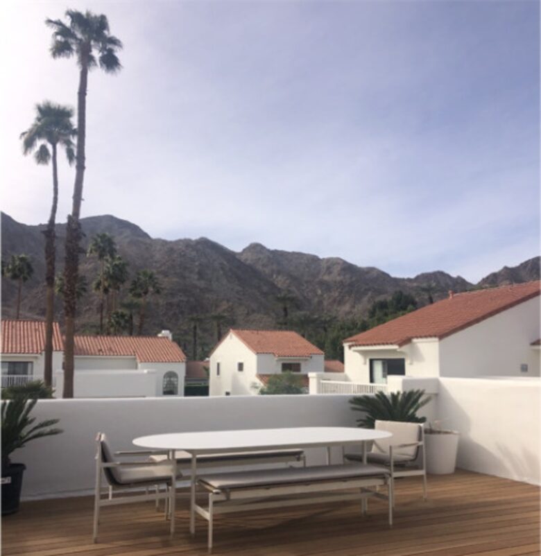 Rooftop dining for 8