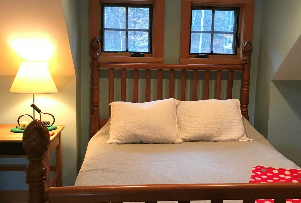 The Lakehouse - New Hampton, New Hampshire