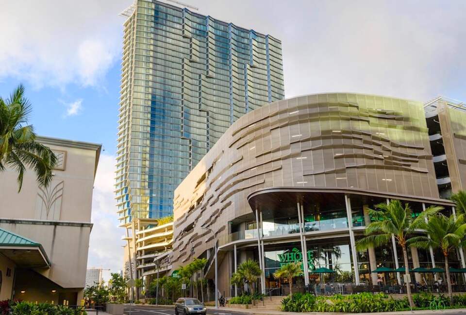 Heart of Kaka'ako Luxury Apartment - Honolulu, Hawaii