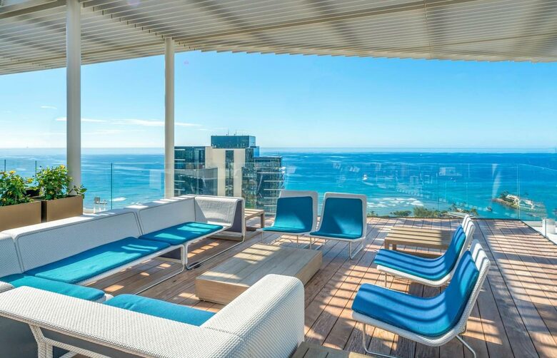 Heart of Kaka'ako Luxury Apartment - Honolulu, Hawaii