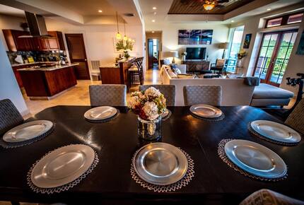 Home Exchange in St. John, USVI, dining table