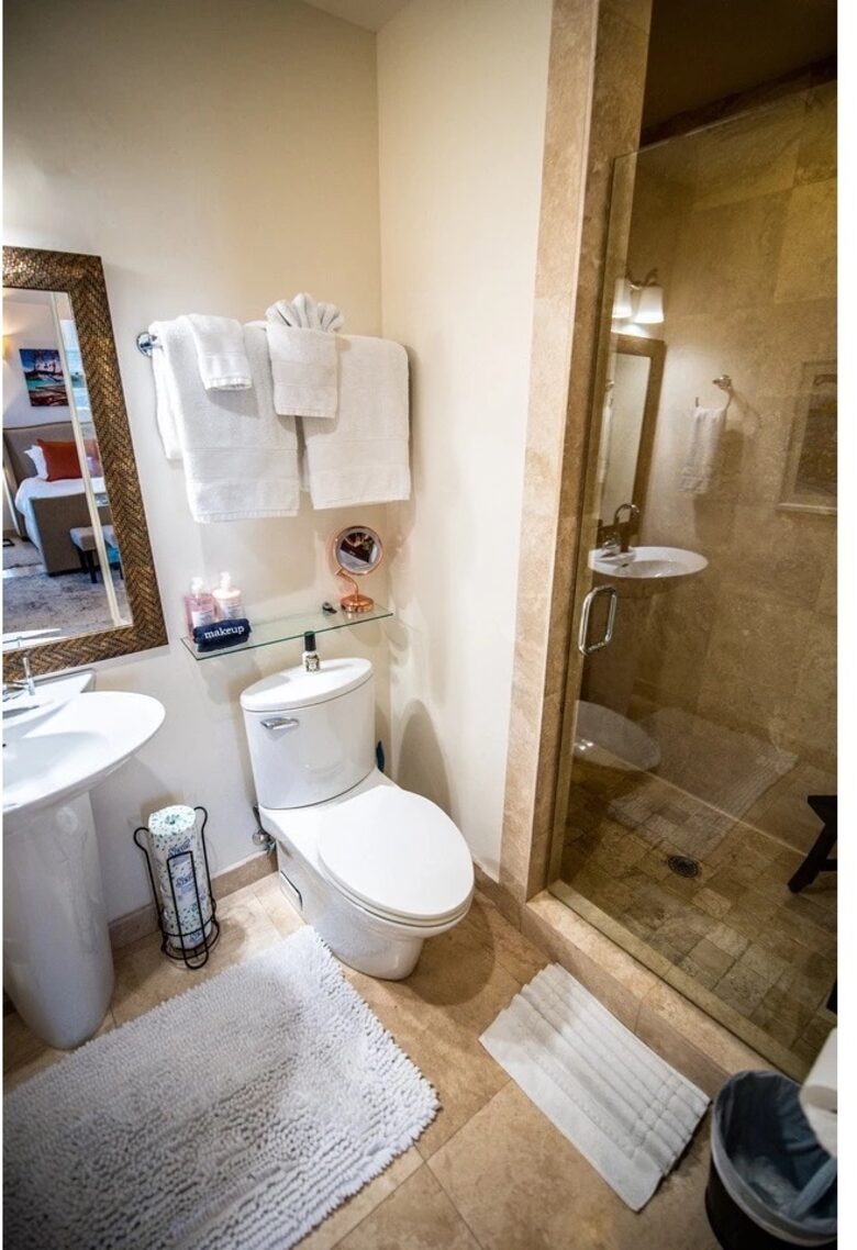 Home Exchange in St. John, USVI, guest bedroom en suite