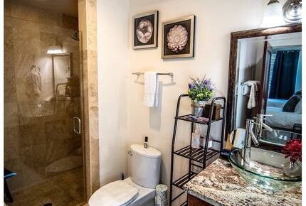 Home Exchange in St. John, USVI, en suite guest bath