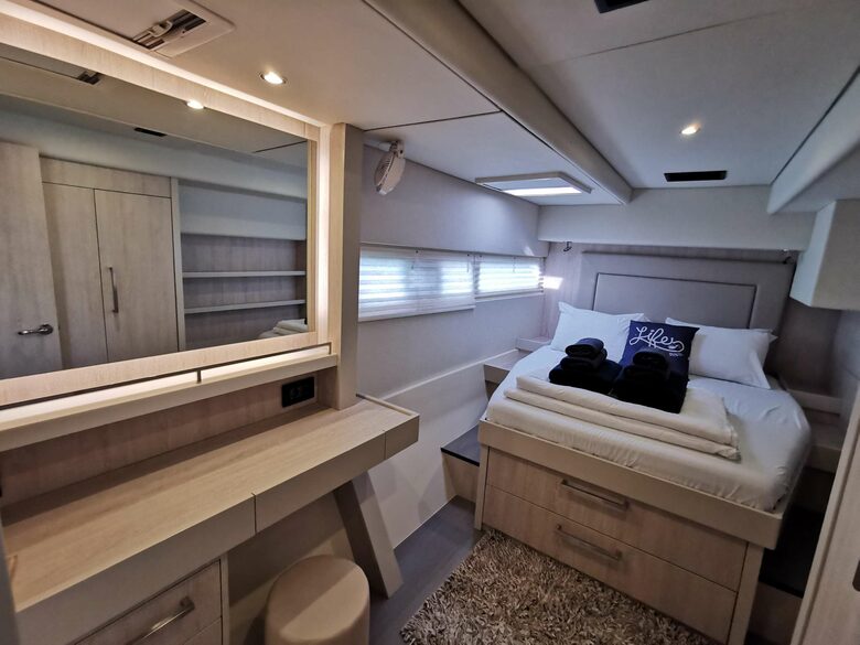 "Deep Blue" Leopard 58 BVI Yacht (Stunning!) - Tortola, Virgin Islands, British