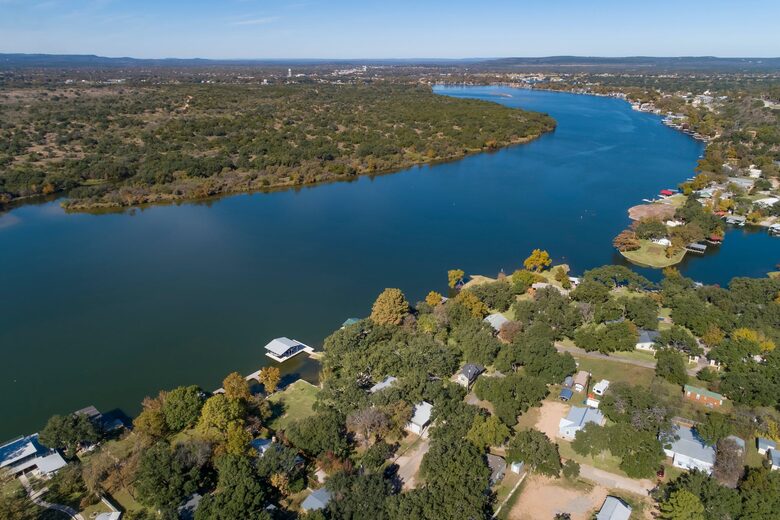 Lakefront Designer's Home on Lake LBJ - Kingsland, Texas