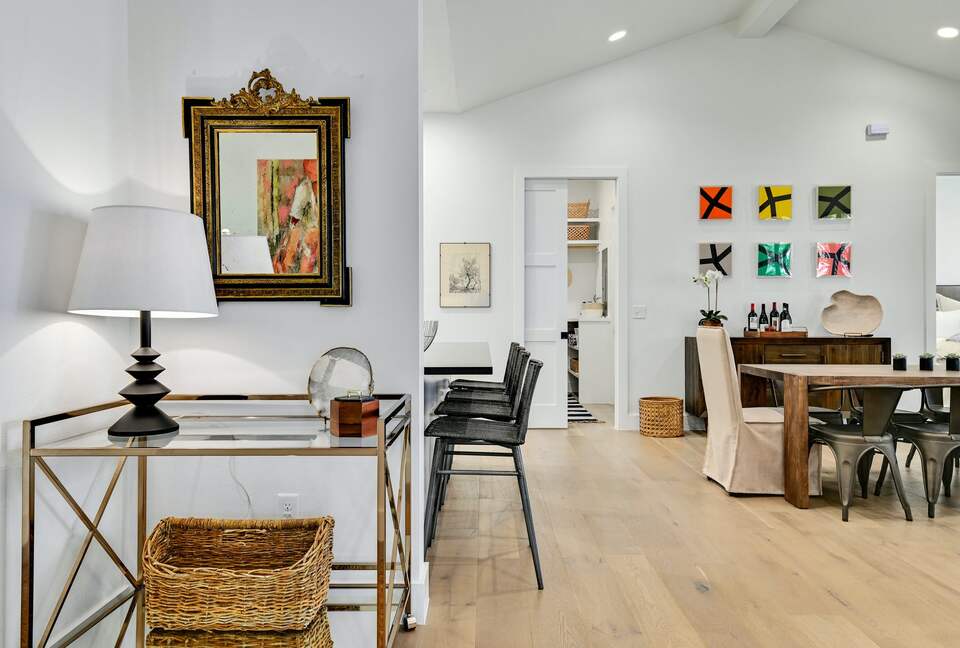 Lakefront Designer's Home on Lake LBJ - Kingsland, Texas