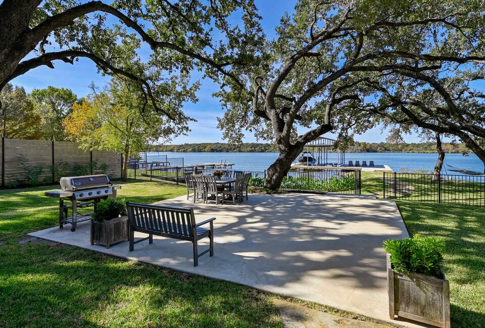 Lakefront Designer's Home on Lake LBJ - Kingsland, Texas