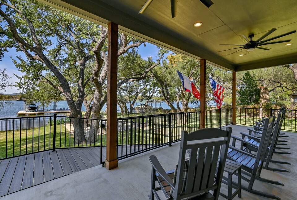Lakefront Designer's Home on Lake LBJ - Kingsland, Texas