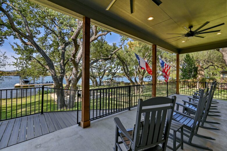 Lakefront Designer's Home on Lake LBJ - Kingsland, Texas