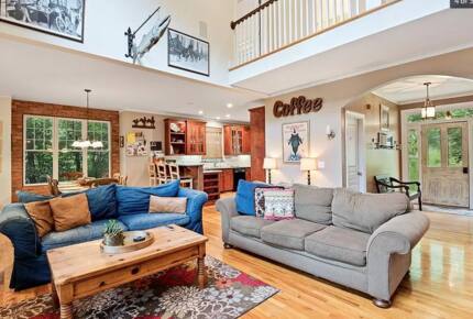 Lake Keowee Getaway - Salem, South Carolina