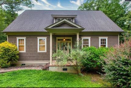 Lake Keowee Getaway - Salem, South Carolina