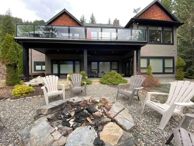 Home Exchange in British Columbia fire pit
