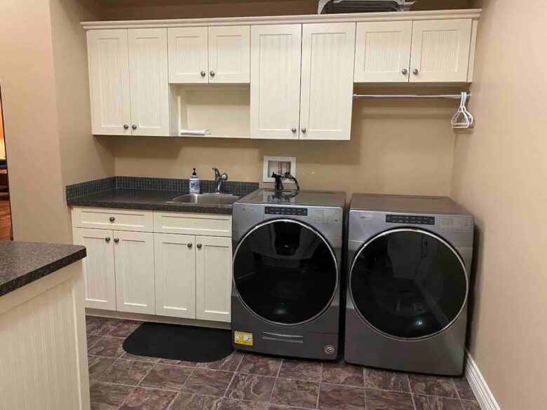 Home Exchange in British Columbia separate laundry room