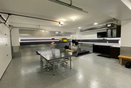 Home Exchange in British Columbia garage space workout room