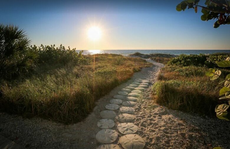 Home Exchange in Indian Shores, FL beach access