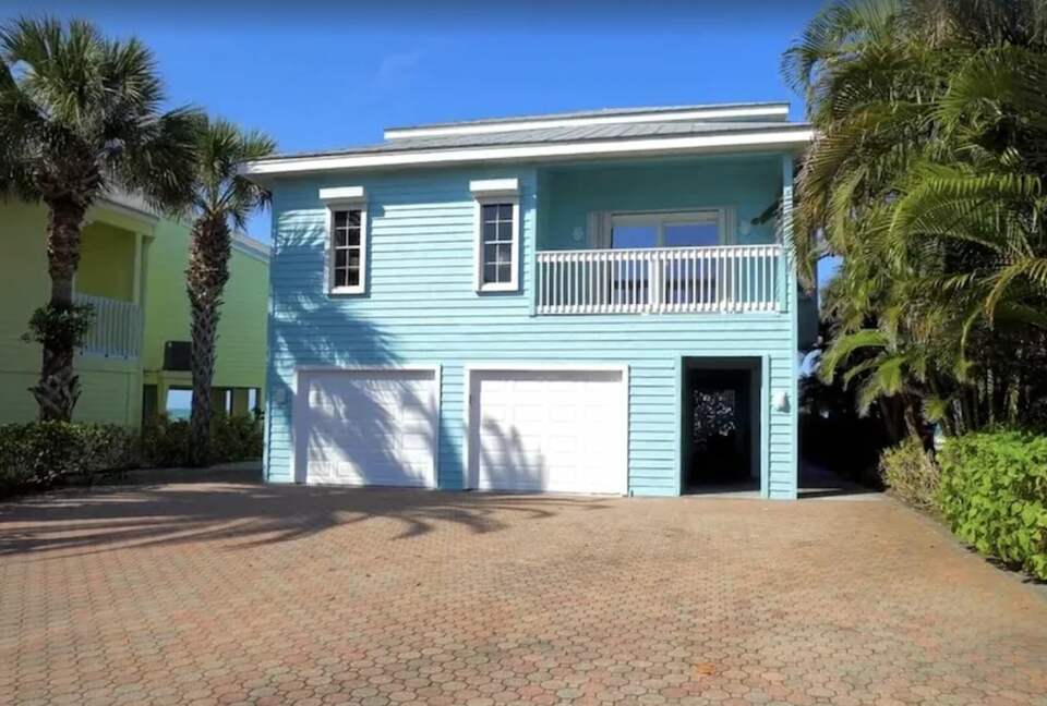 Indian Shores Luxury - Indian Shores, Florida