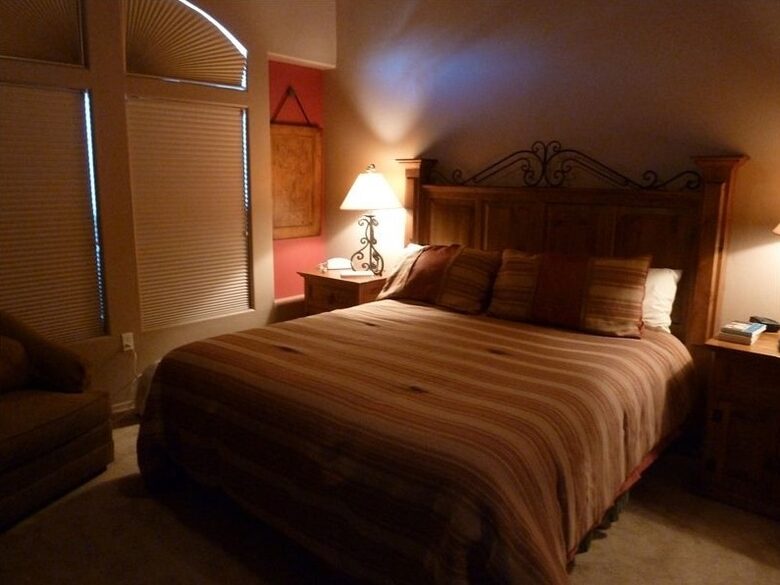 Santa Rita Mountainside Lookout - Tubac, Arizona