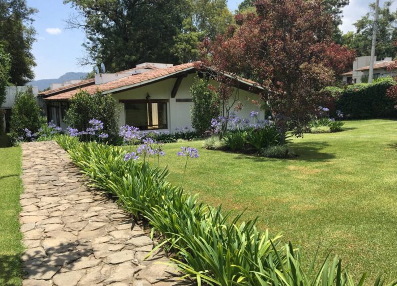Lovely Home Avandaro Country Club - Valle de Bravo, Mexico