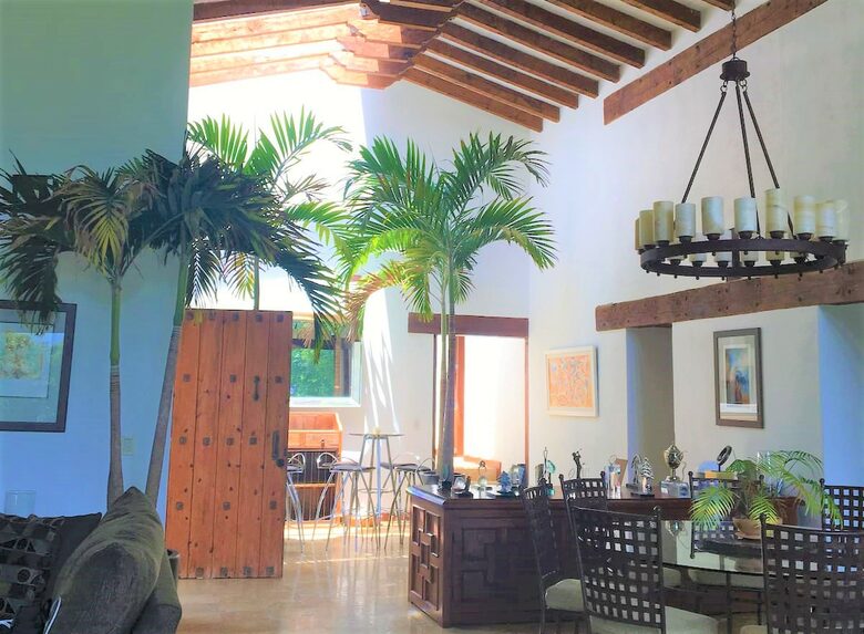 Lovely Home Avandaro Country Club - Valle de Bravo, Mexico