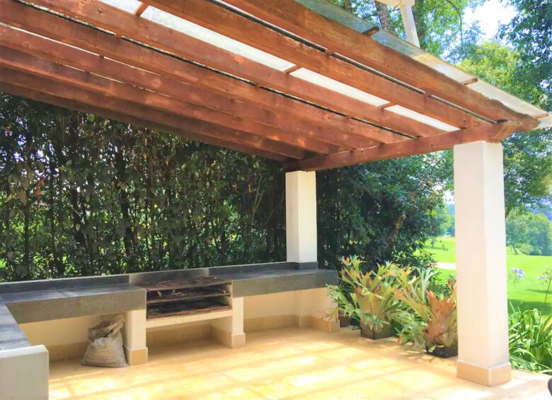 Lovely Home Avandaro Country Club - Valle de Bravo, Mexico