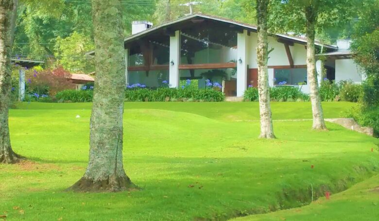 Lovely Home Avandaro Country Club - Valle de Bravo, Mexico