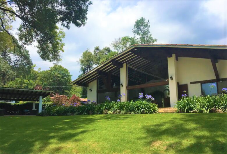Lovely Home Avandaro Country Club - Valle de Bravo, Mexico