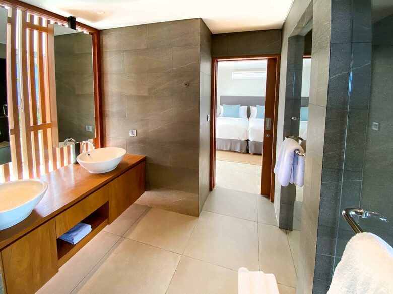 Jack & Jill Bathroom