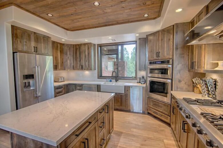 Retreat at Whispering Pines Luxe Cabin - Show Low, Arizona