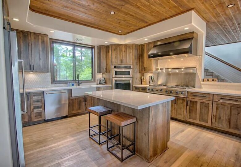 Retreat at Whispering Pines Luxe Cabin - Show Low, Arizona