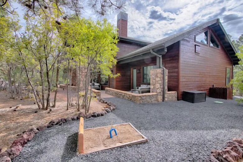 Retreat at Whispering Pines Luxe Cabin - Show Low, Arizona