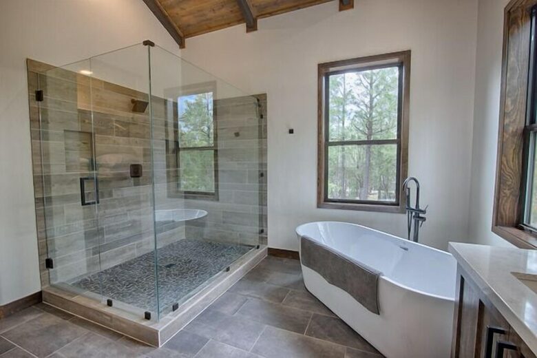 Retreat at Whispering Pines Luxe Cabin - Show Low, Arizona