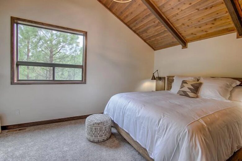 Retreat at Whispering Pines Luxe Cabin - Show Low, Arizona